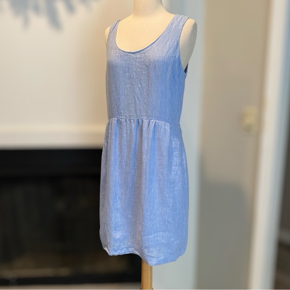 Light Blue Sleeveless Dress w/ Pockets - Picture 1 of 5